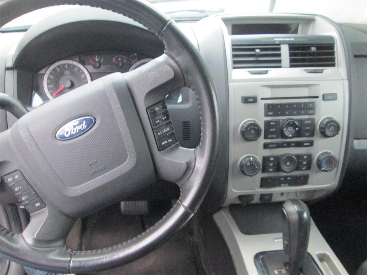 2011 Ford Escape XLT FWD Photo