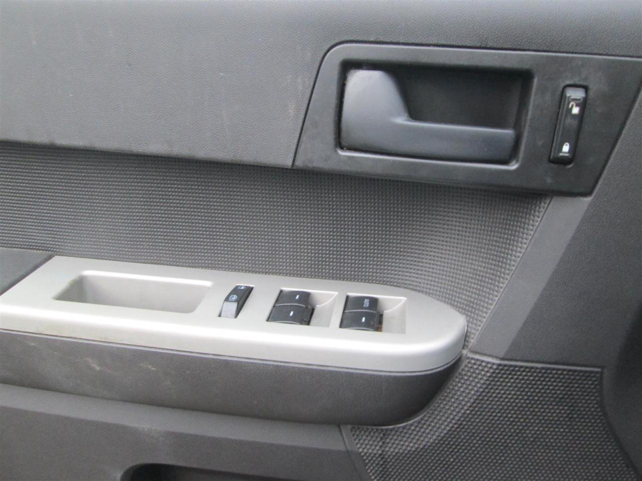 2011 Ford Escape XLT FWD Photo