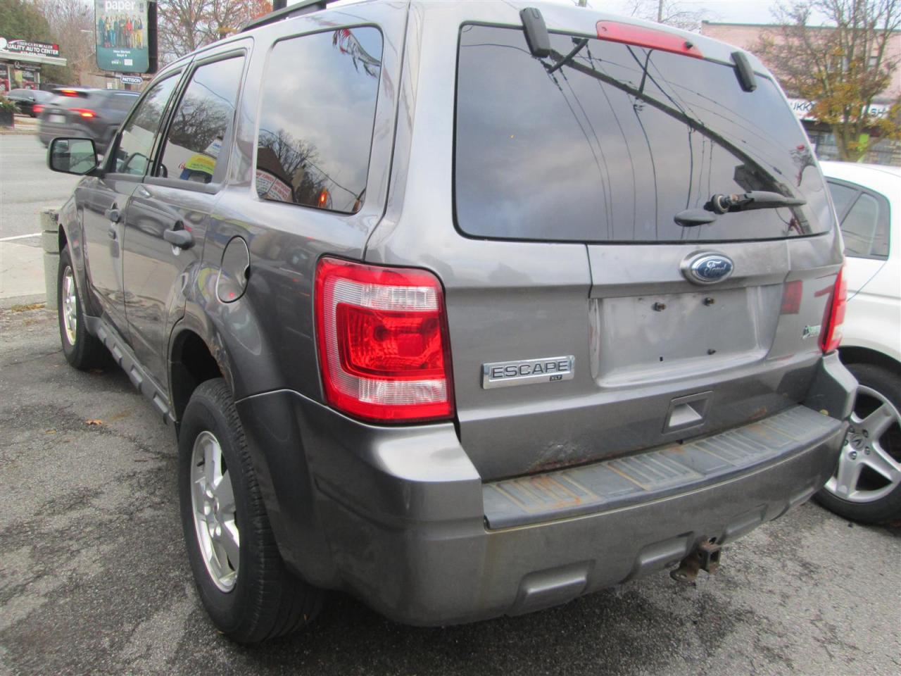 2011 Ford Escape XLT FWD Photo