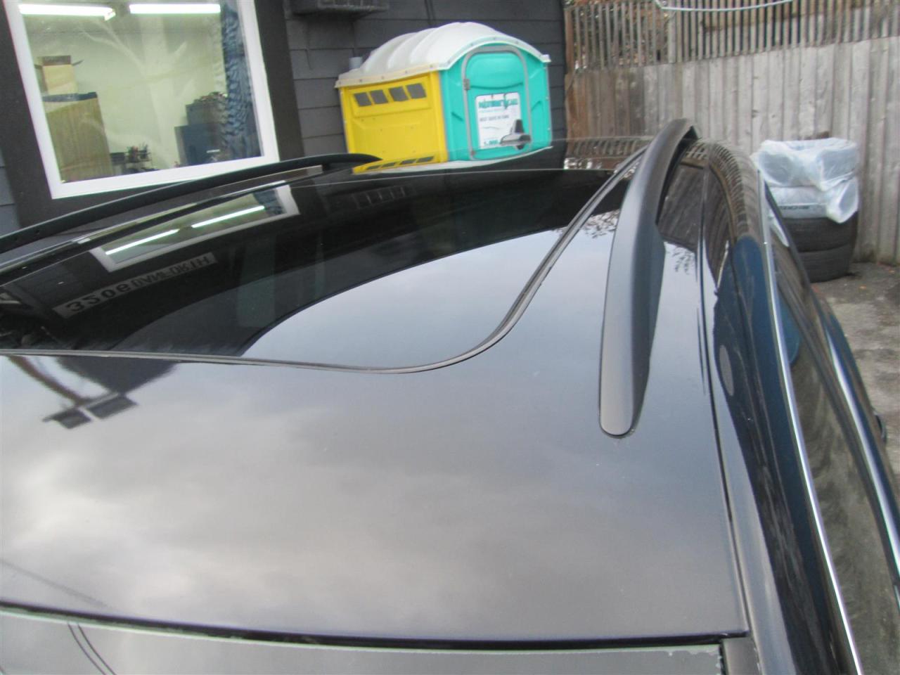 2010 Volkswagen Tiguan S 4Motion Photo