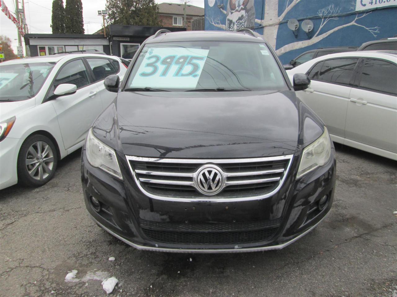 2010 Volkswagen Tiguan S 4Motion Photo