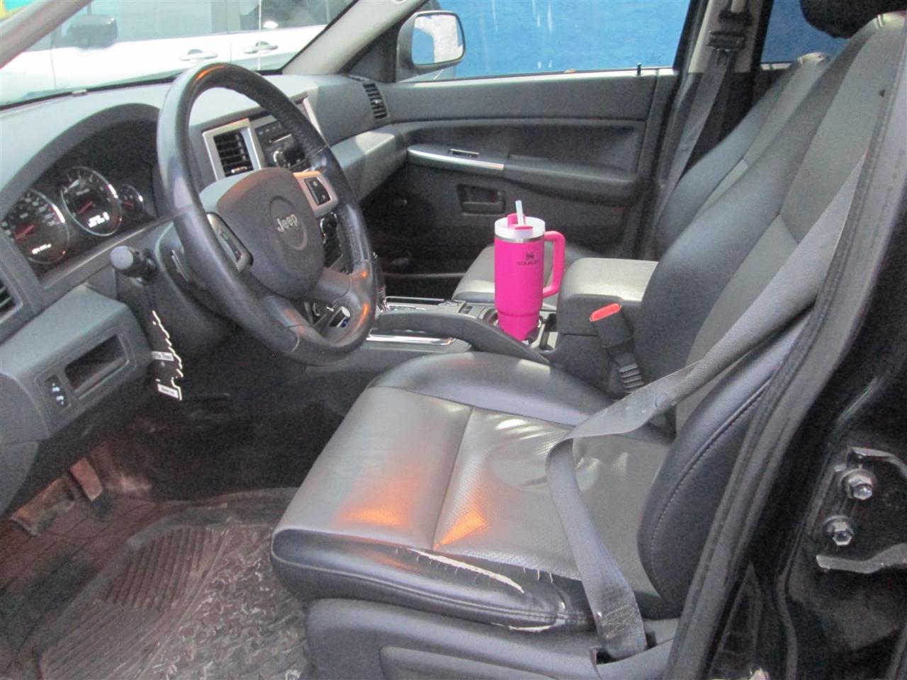 2008 Jeep Grand Cherokee LAREDO 4WD Photo