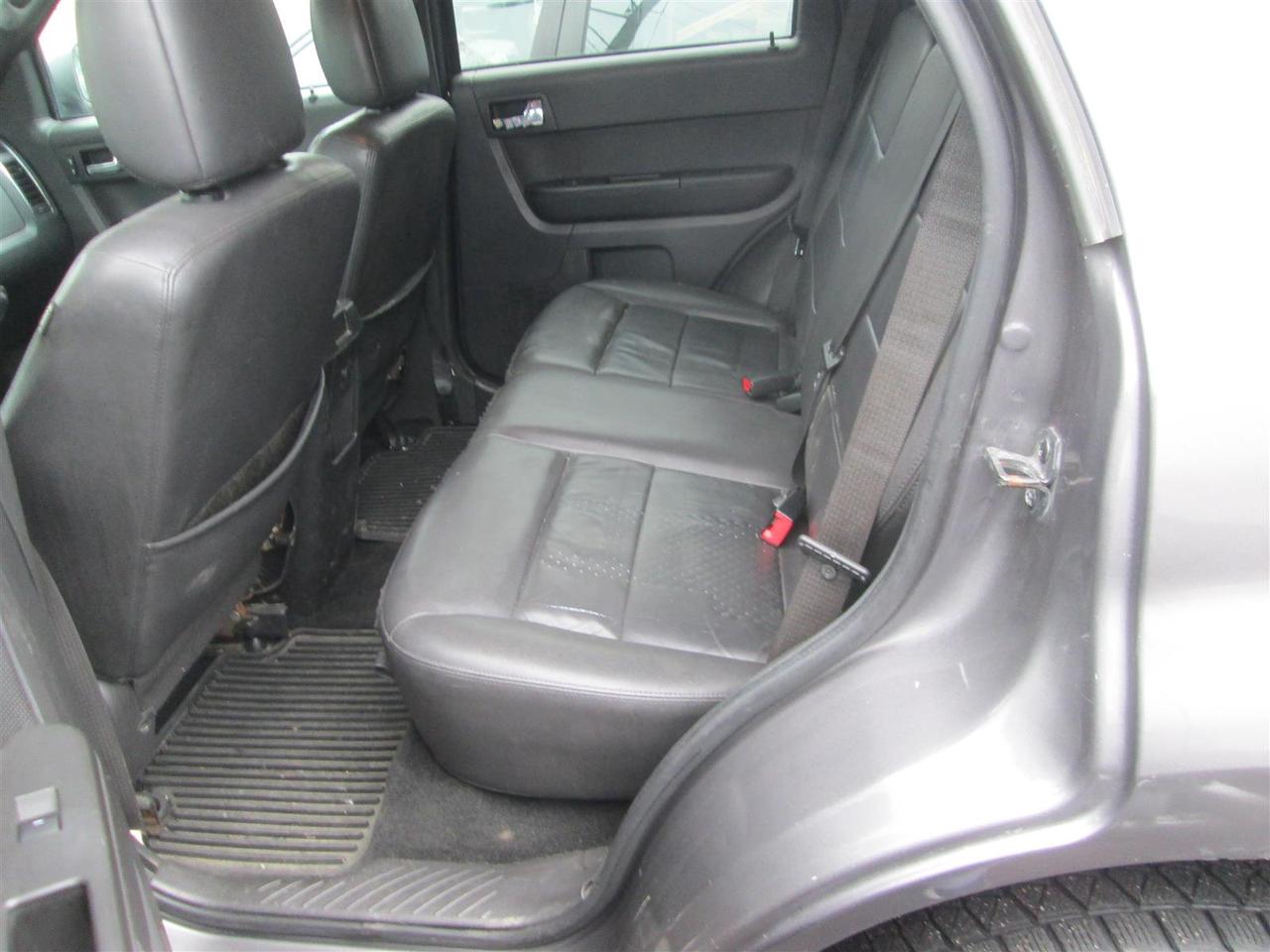 2012 Ford Escape LIMITED 4WD Photo
