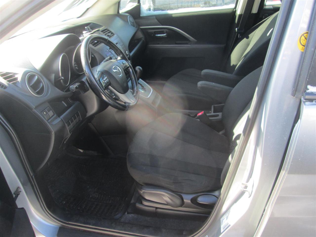 2012 Mazda MAZDA5 Touring Photo