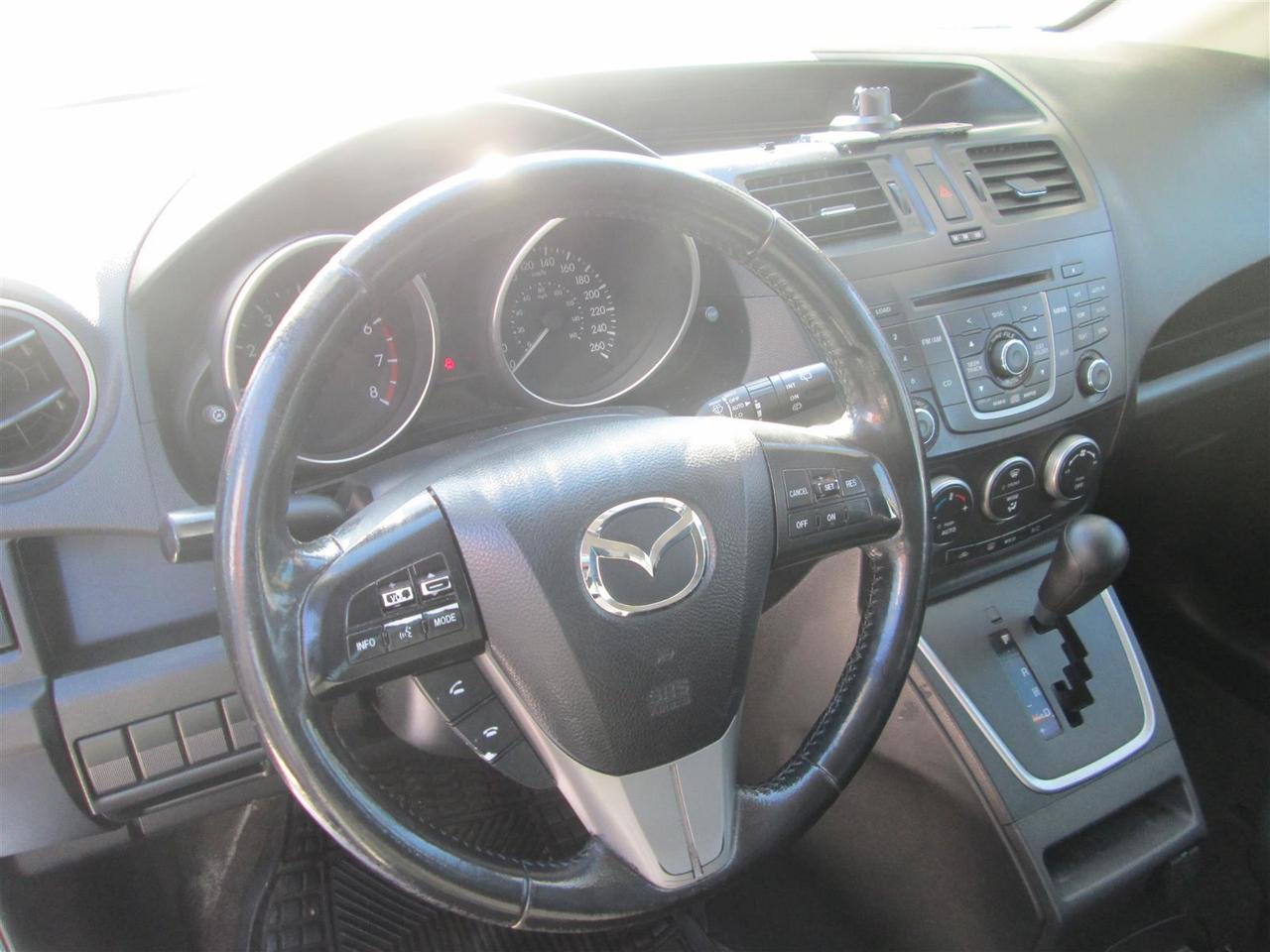 2012 Mazda MAZDA5 Touring Photo