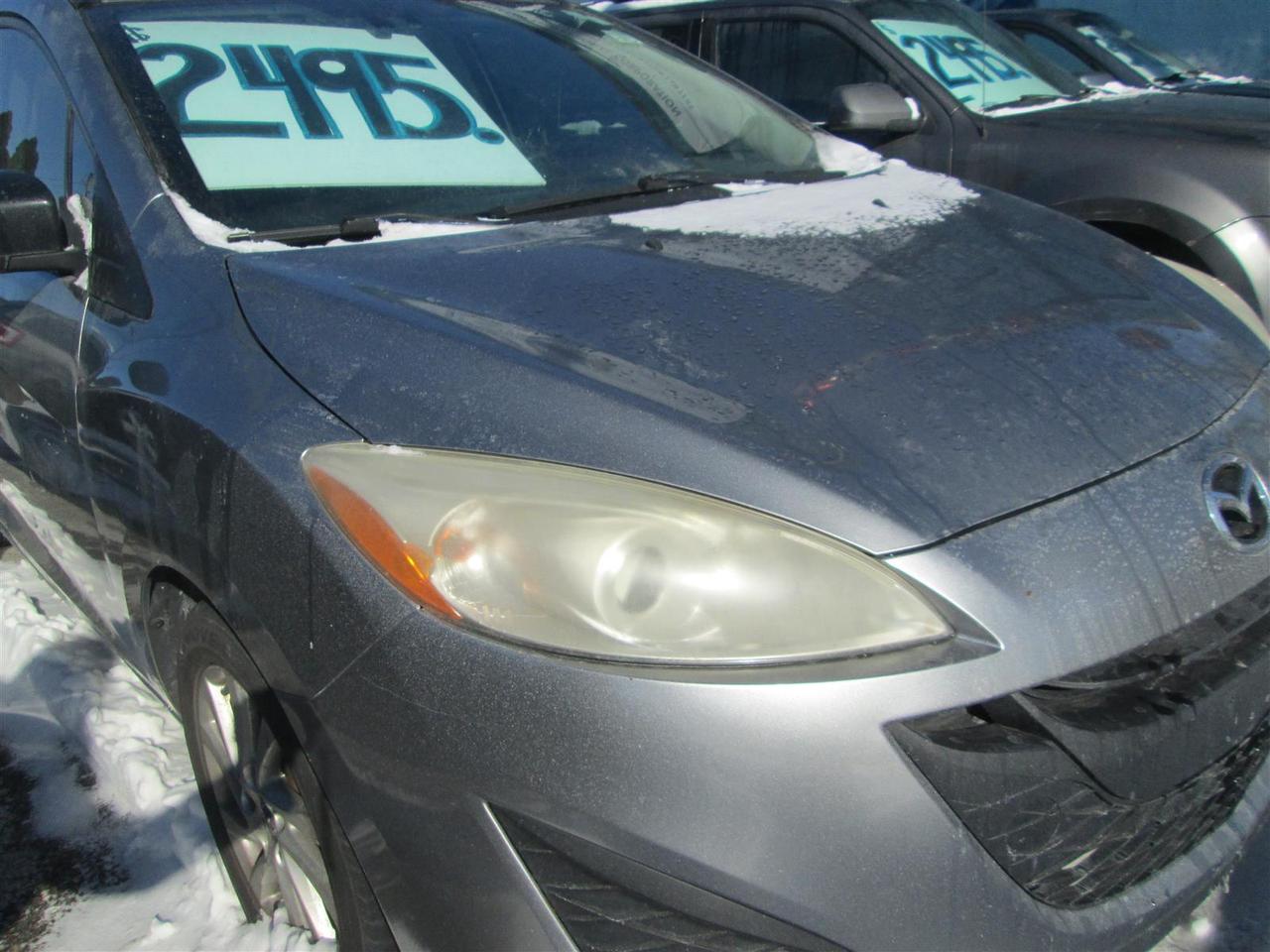 2012 Mazda MAZDA5 Touring Photo1