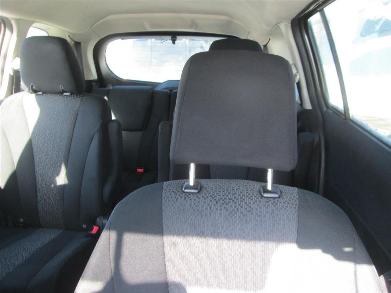 2012 Mazda MAZDA5 Touring Photo