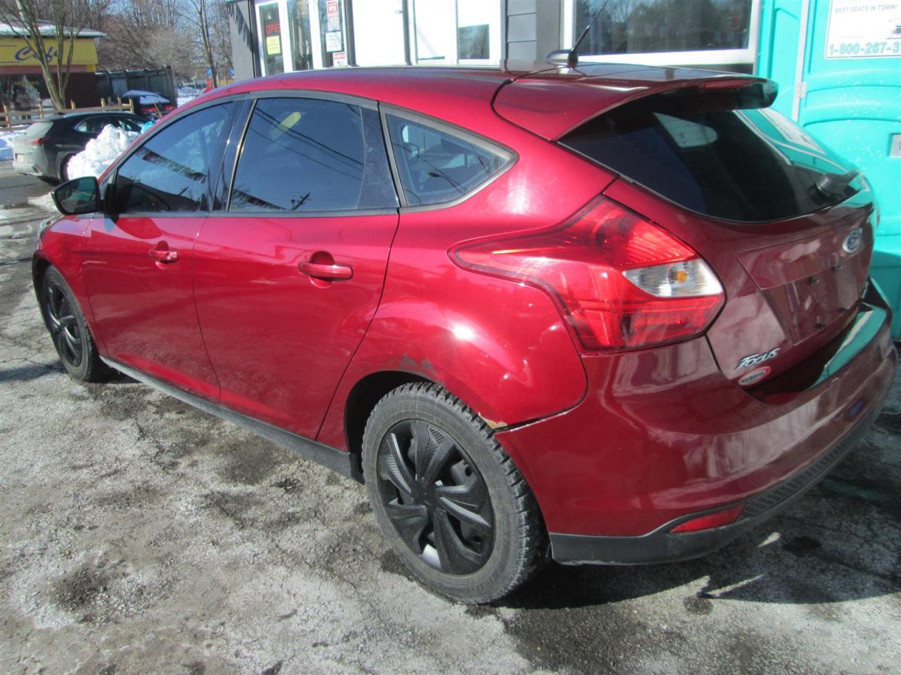 2014 Ford Focus SE Hatch Photo