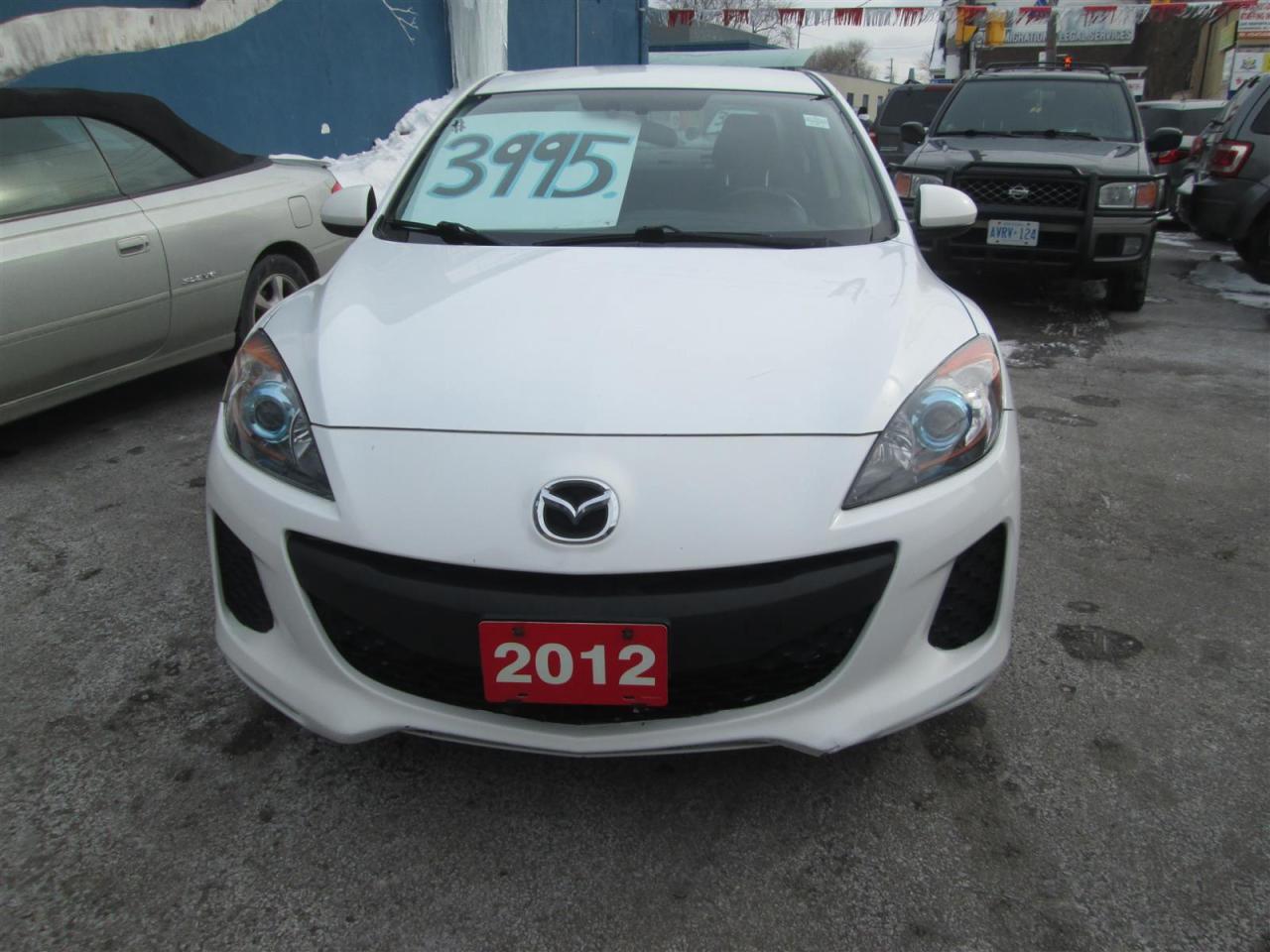 2012 Mazda MAZDA3 i Touring 4-door Photo