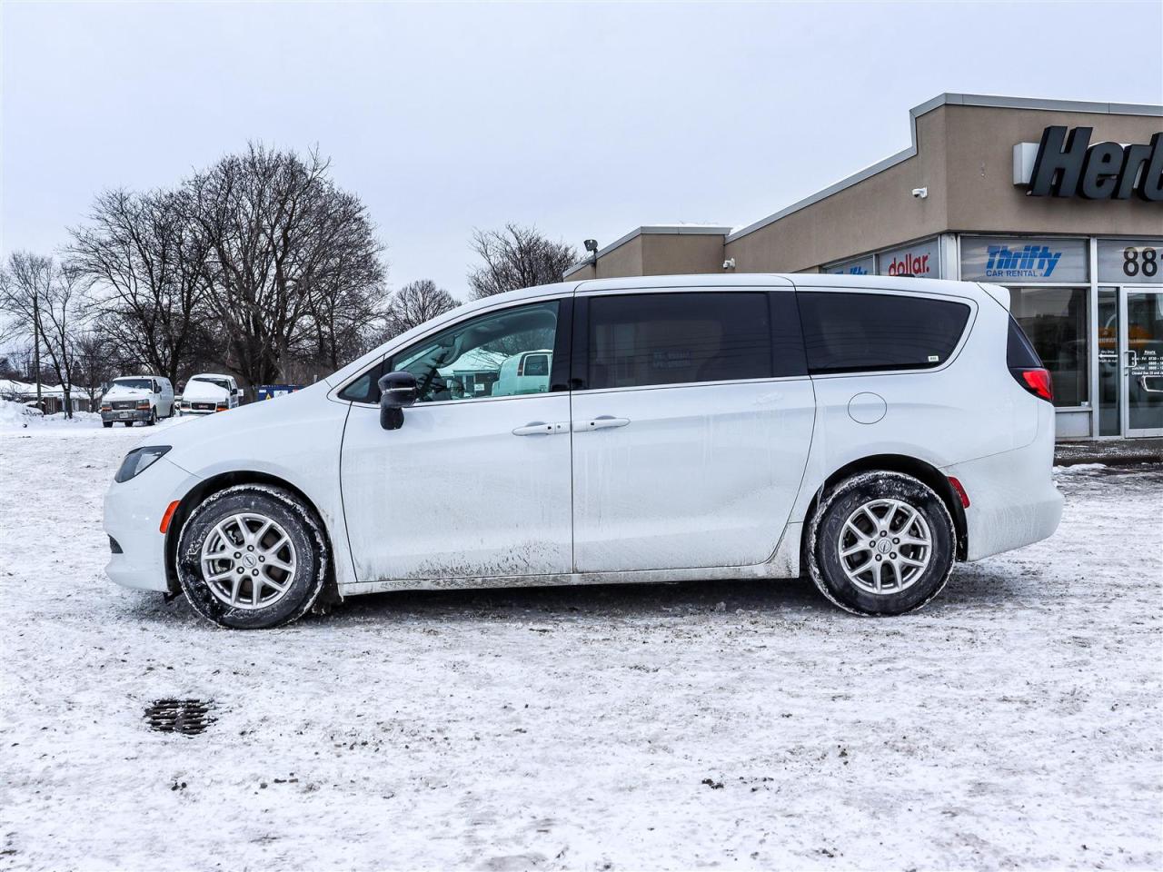 2024 Chrysler Grand Caravan  Photo4