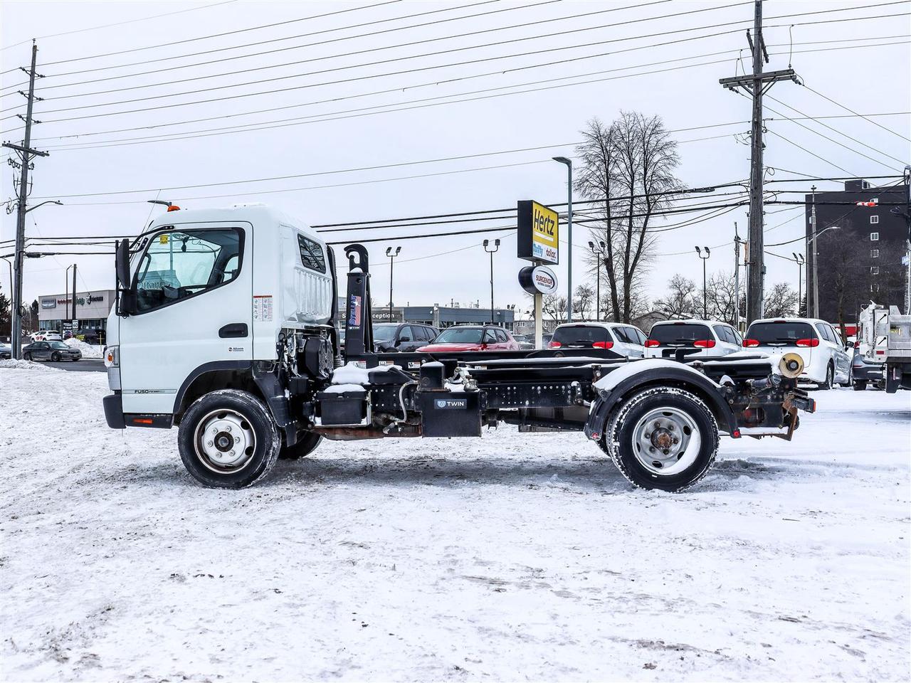 2020 Mitsubishi Fuso  Photo4
