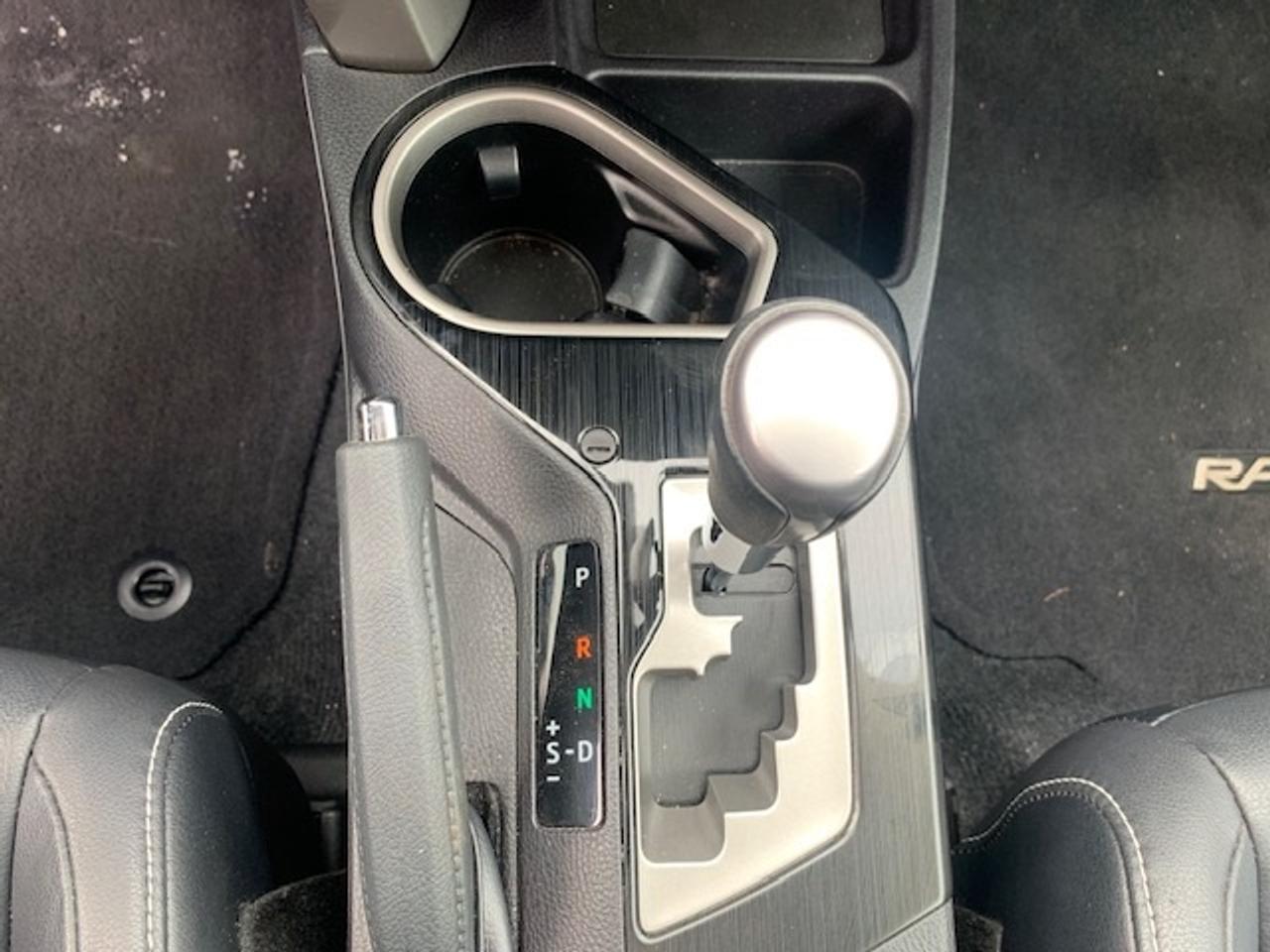 2018 Toyota RAV4 LIMITED AWD Photo