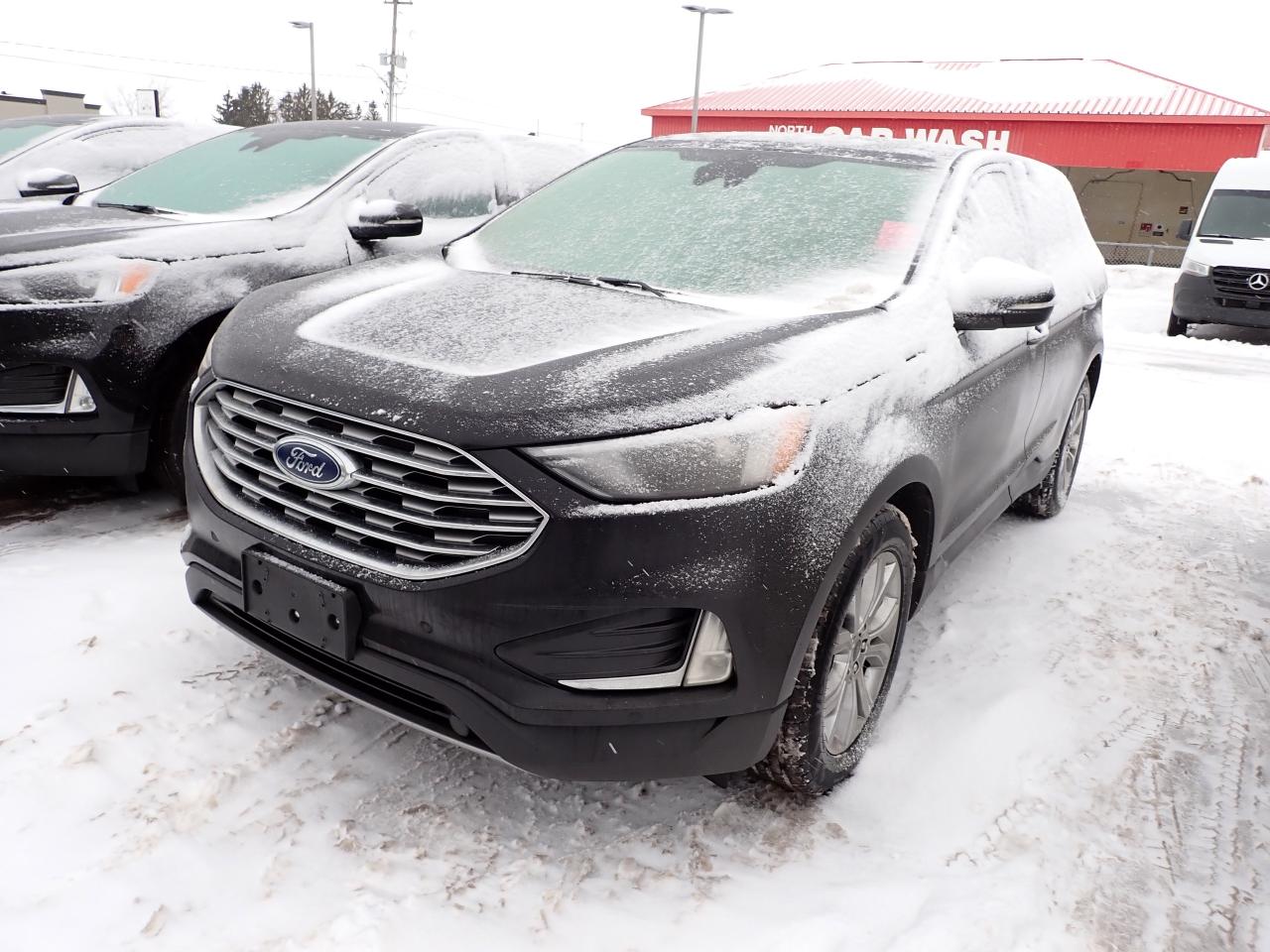 2024 Ford Edge Titanium AWD Photo