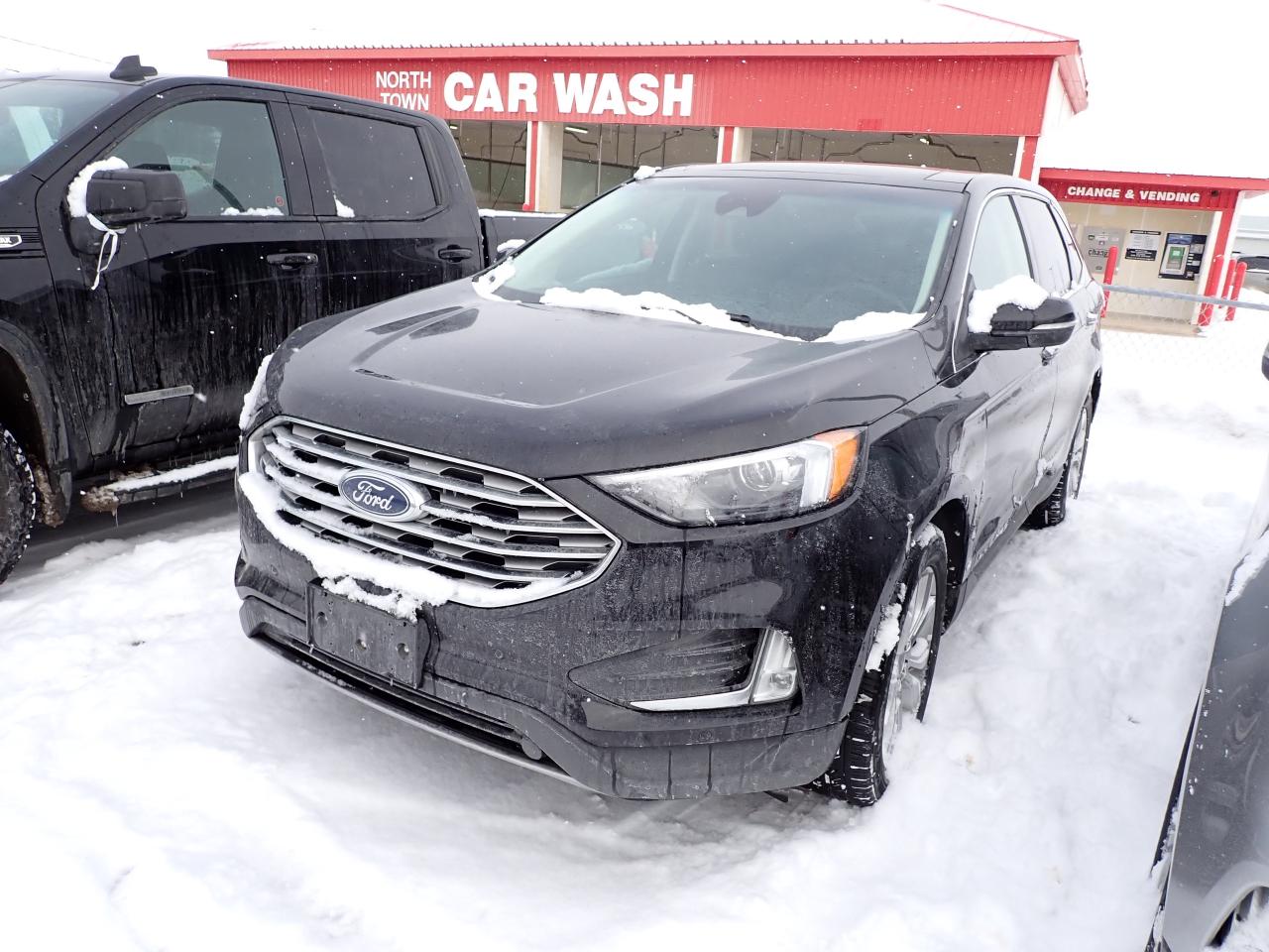 2024 Ford Edge Titanium AWD Photo