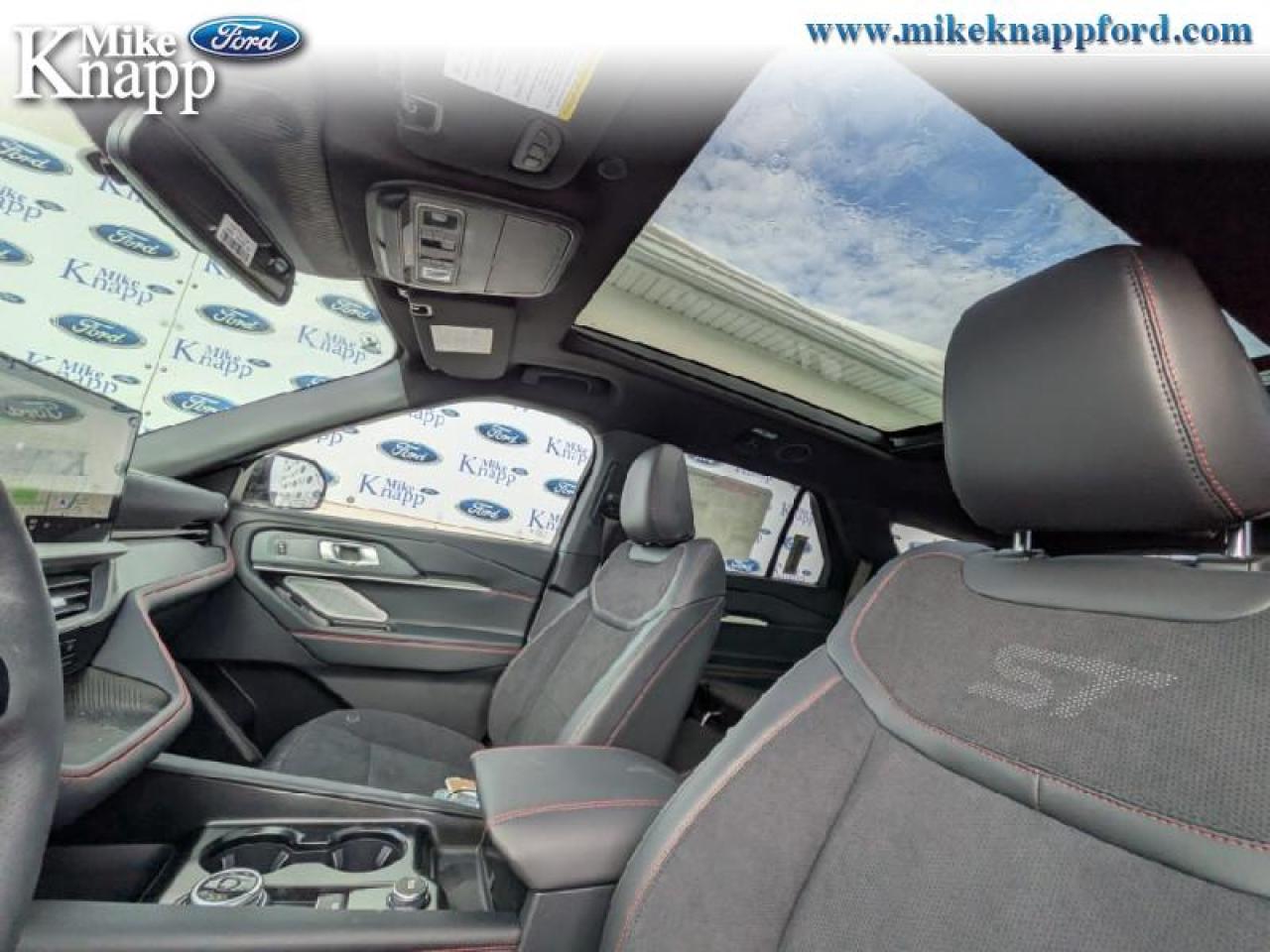 2026 Ford Explorer ST Photo