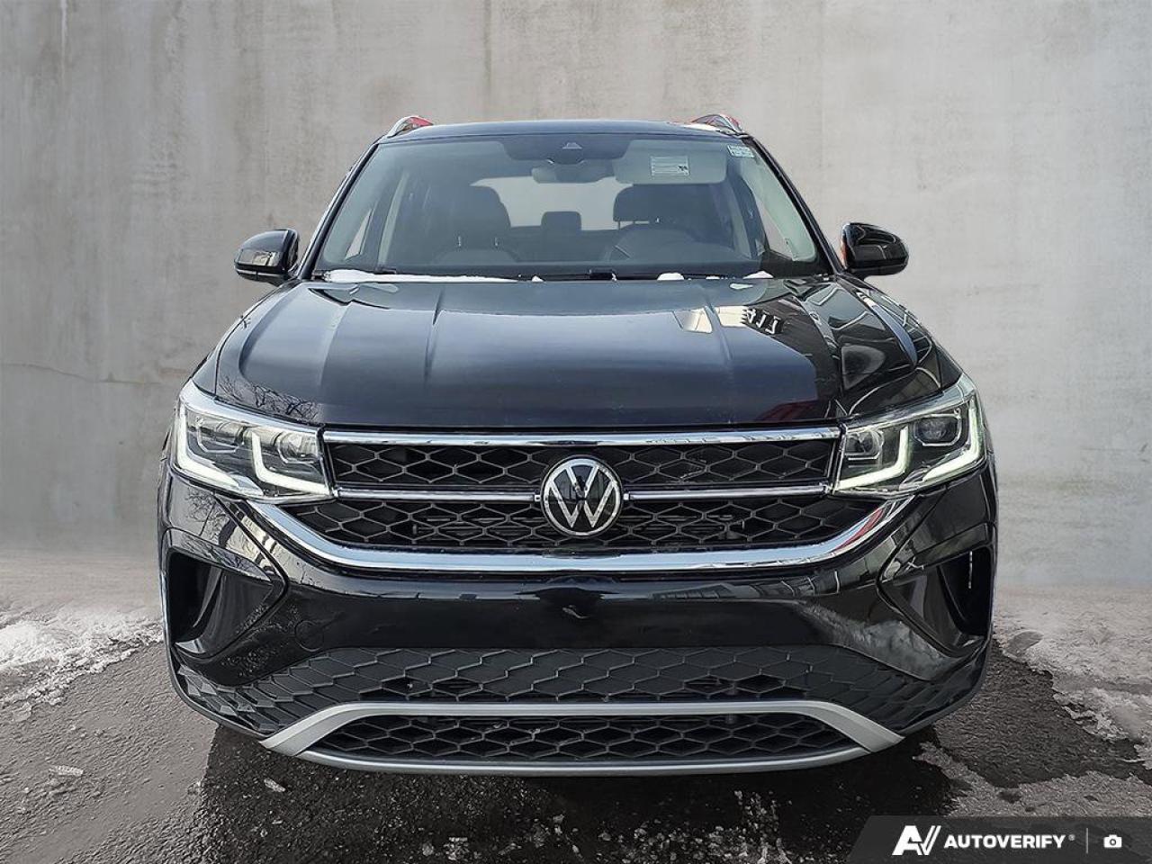 2023 Volkswagen Taos Highline Photo