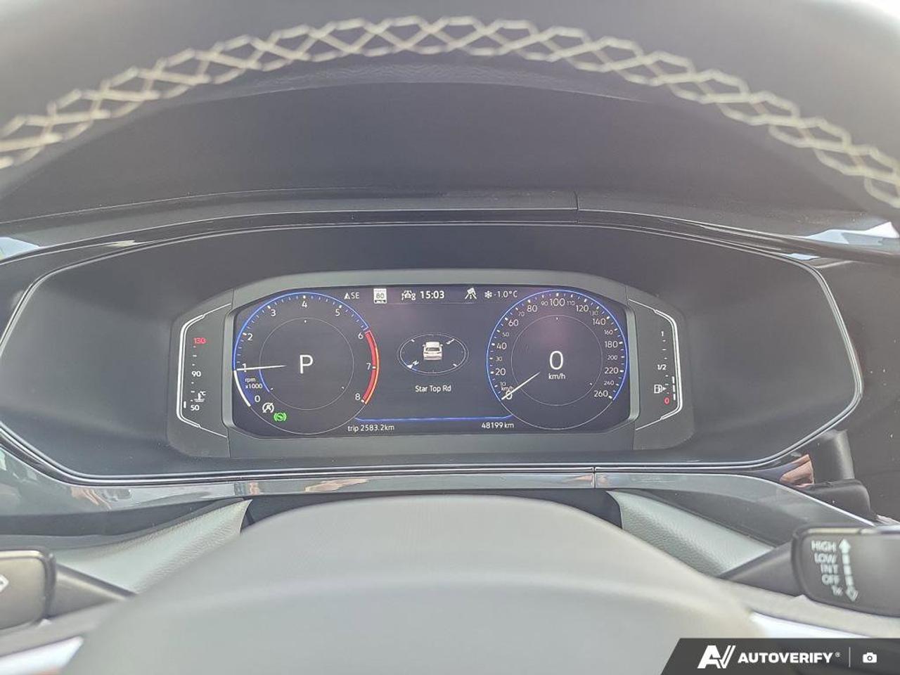 2023 Volkswagen Taos Highline | 4MOTION | Apple Car Play | Android Auto | Photo