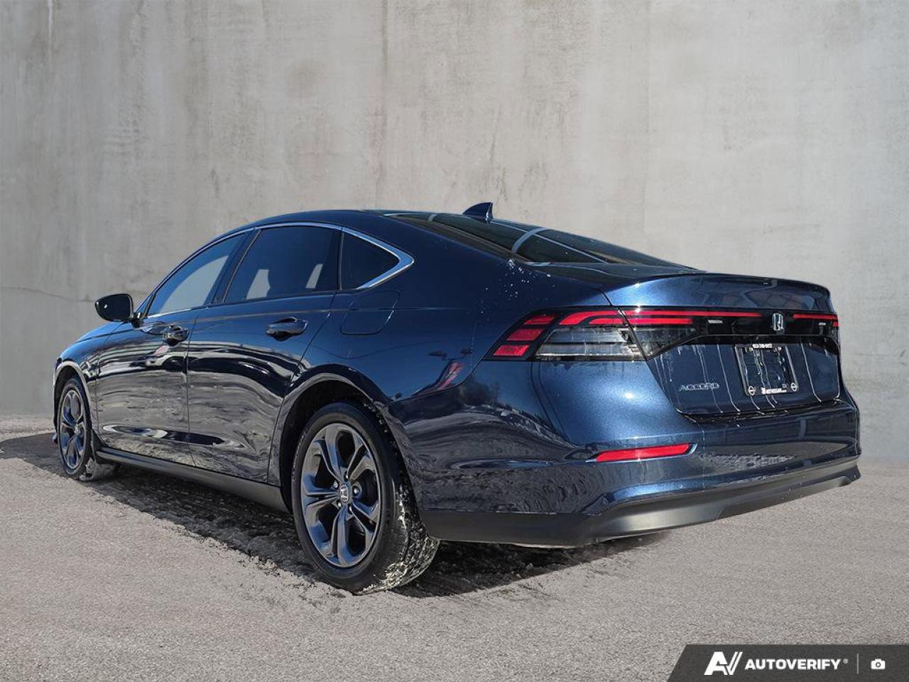 2023 Honda Accord Sedan EX Photo2