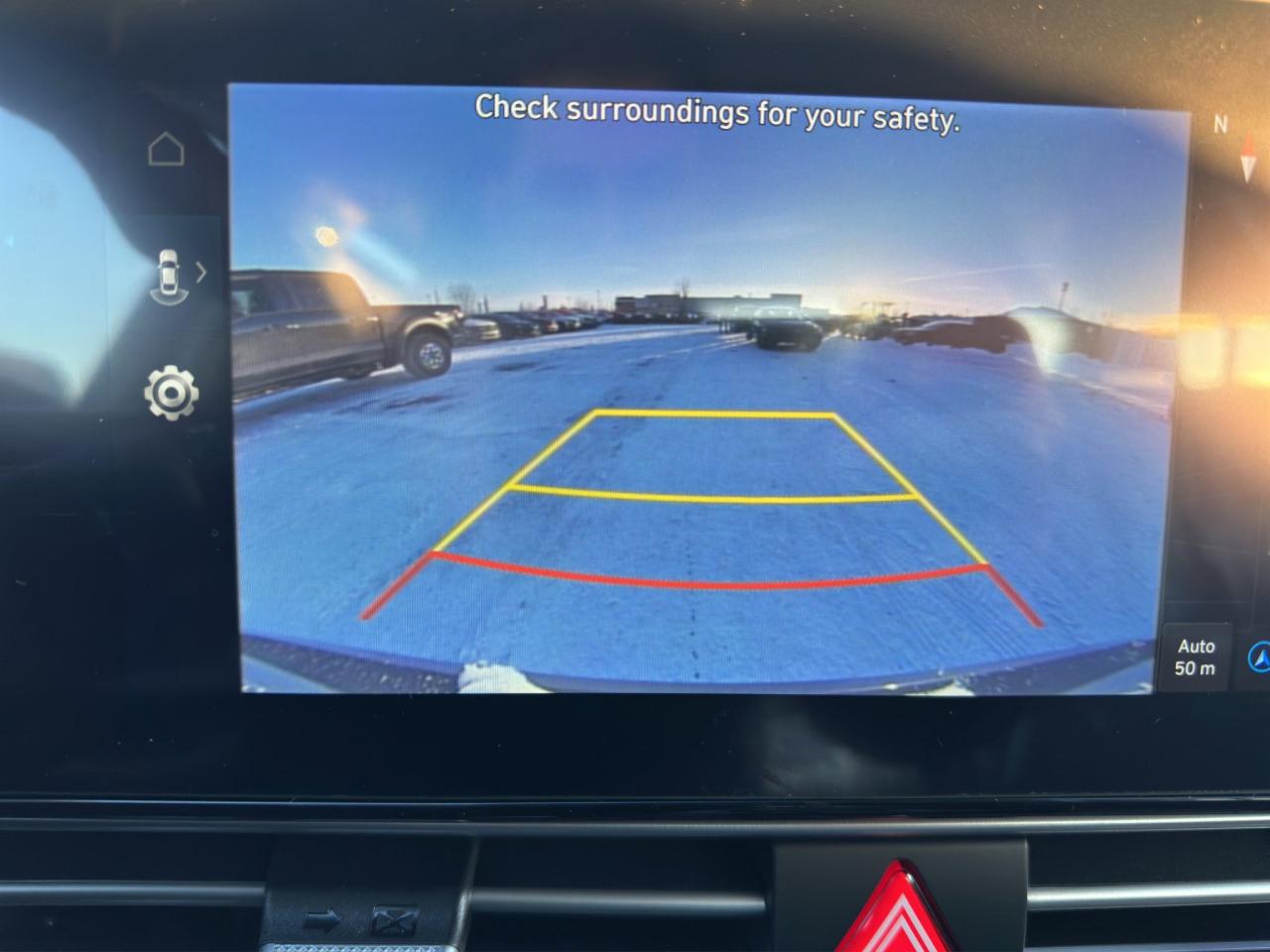 2025 Hyundai Elantra Luxury Photo