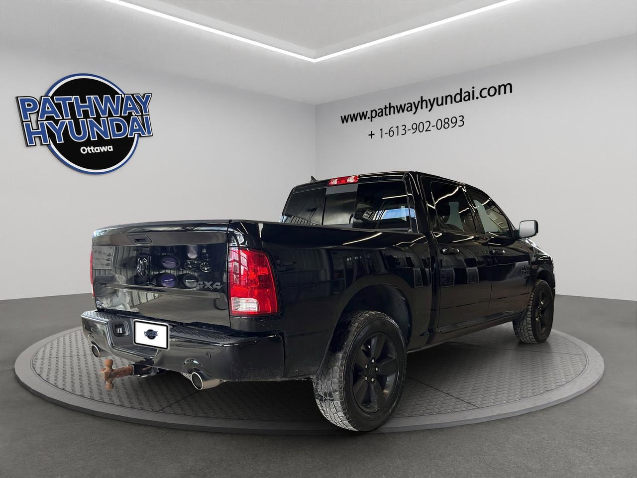 2019 RAM 1500 Classic SLT | Reverse Cam | Heated Seats Photo3