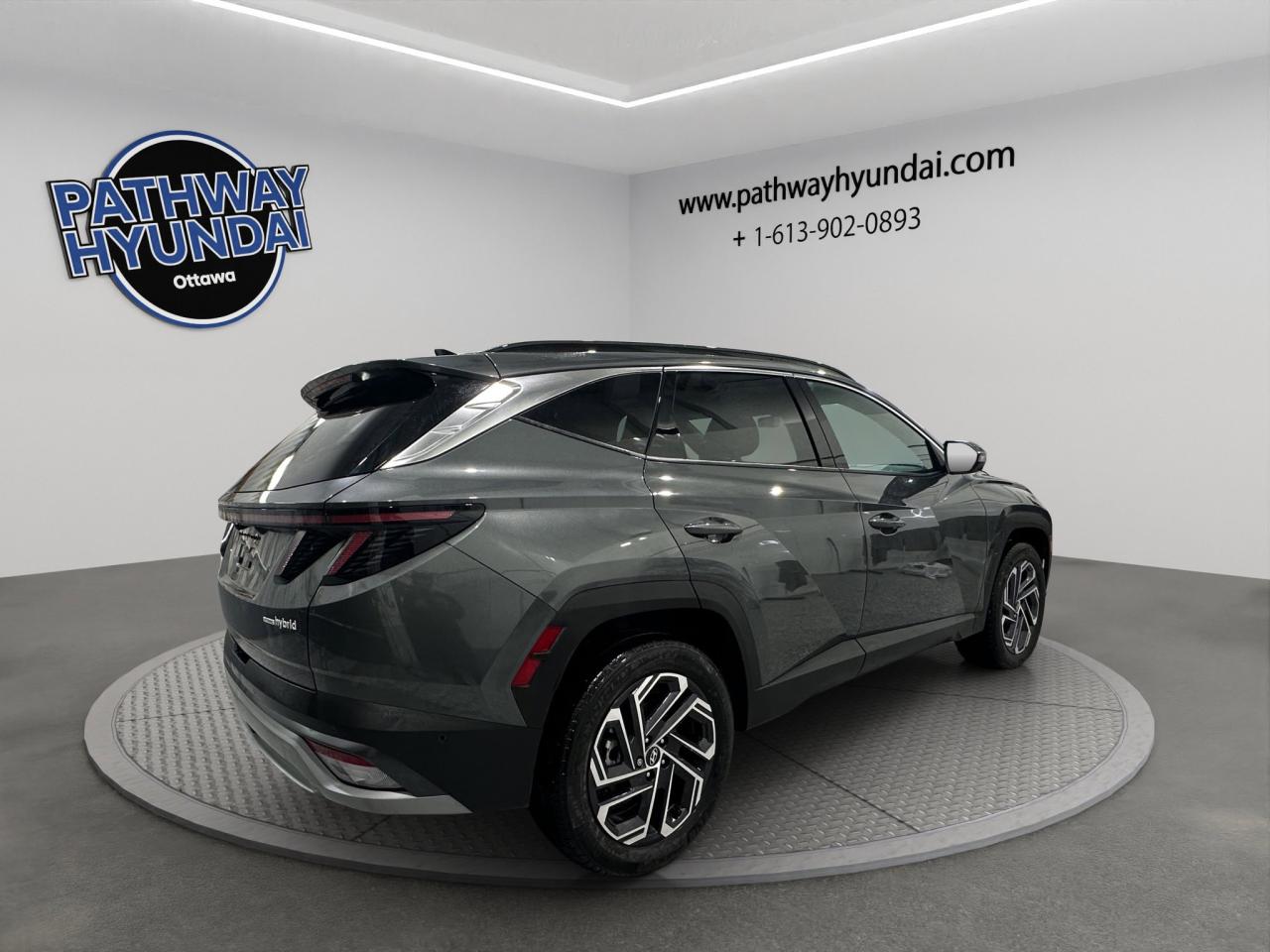 2025 Hyundai Tucson Hybrid Ultimate Photo