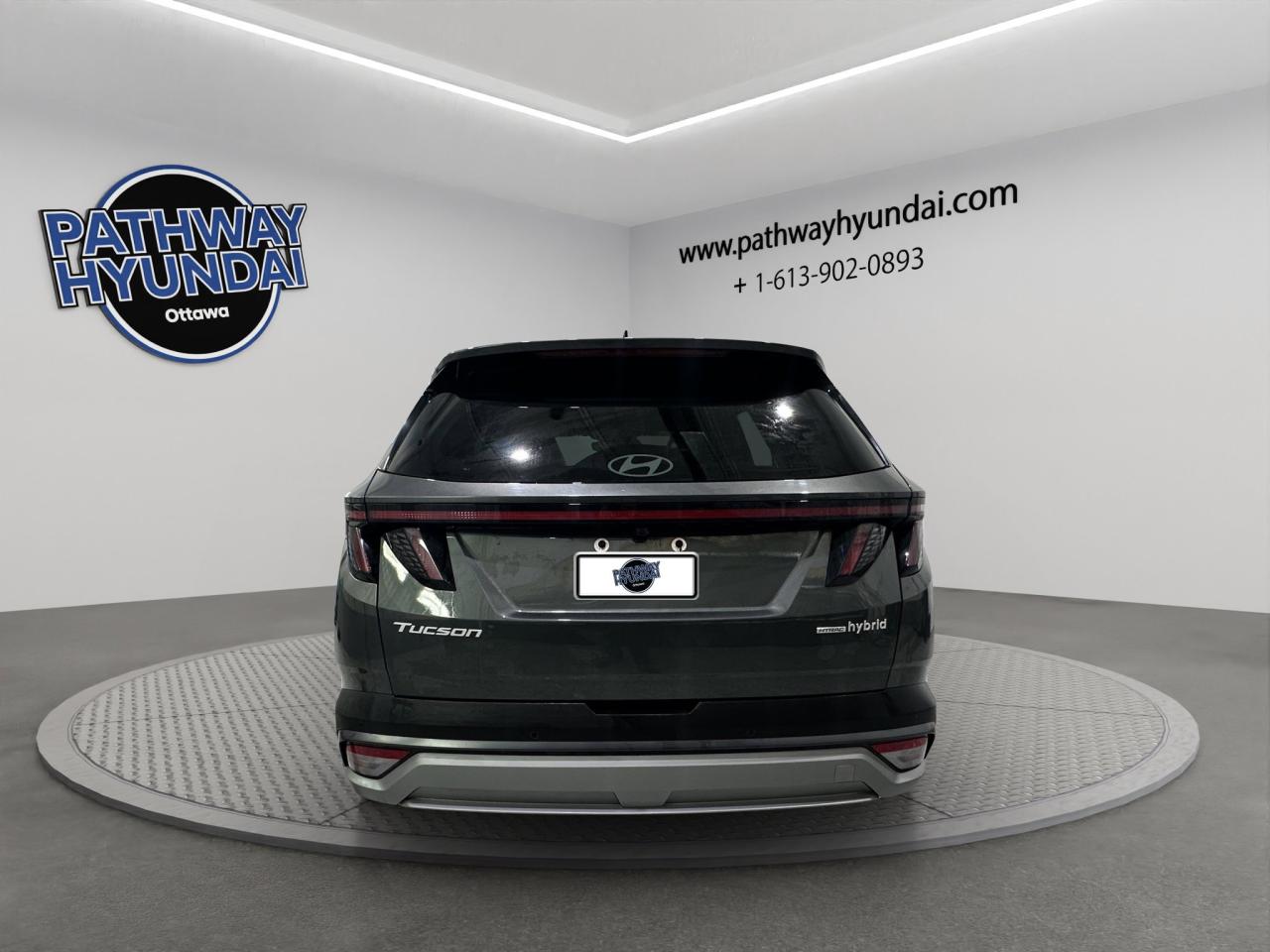 2025 Hyundai Tucson Hybrid Ultimate Photo4