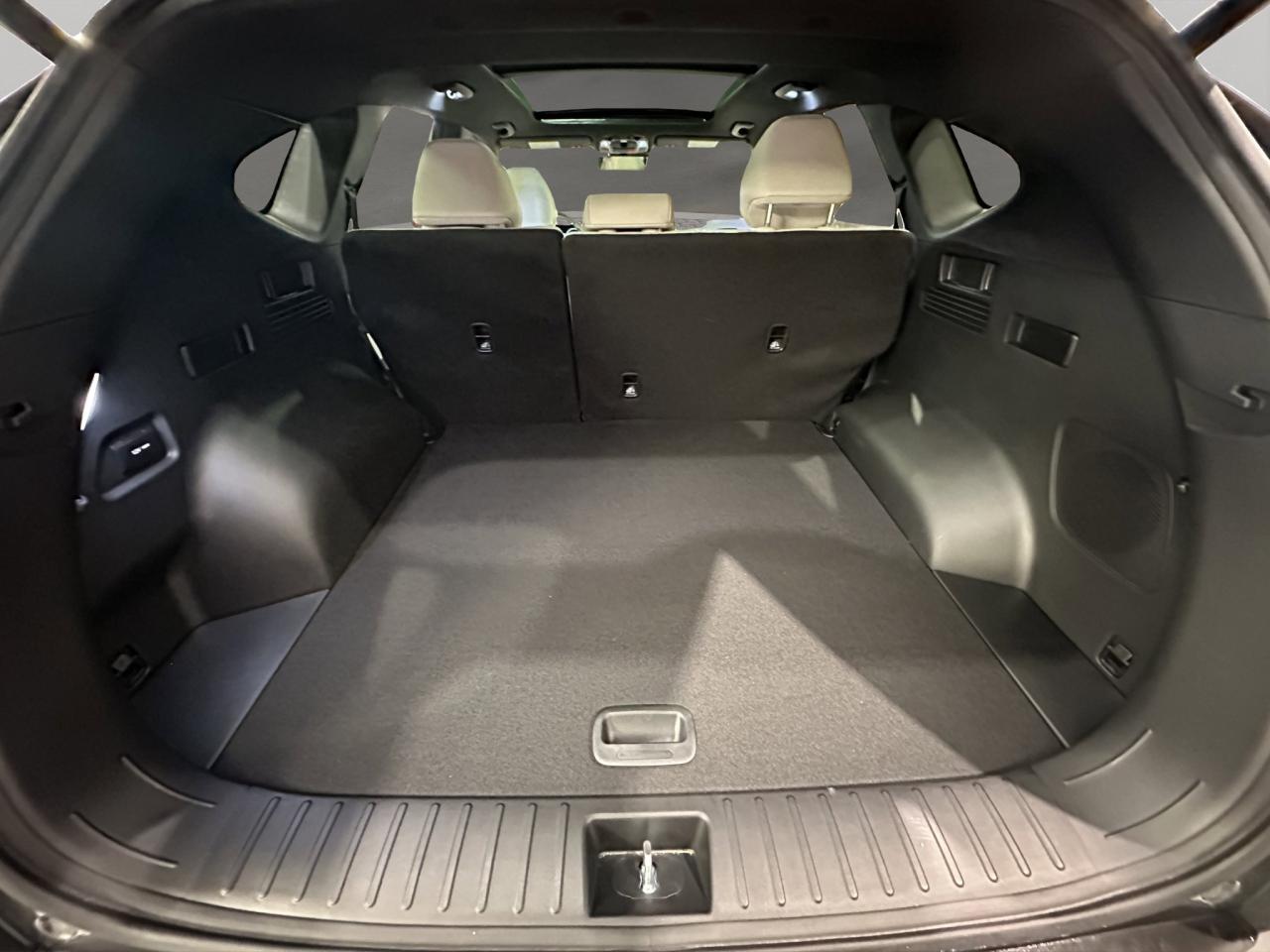 2025 Hyundai Tucson Hybrid Ultimate Photo