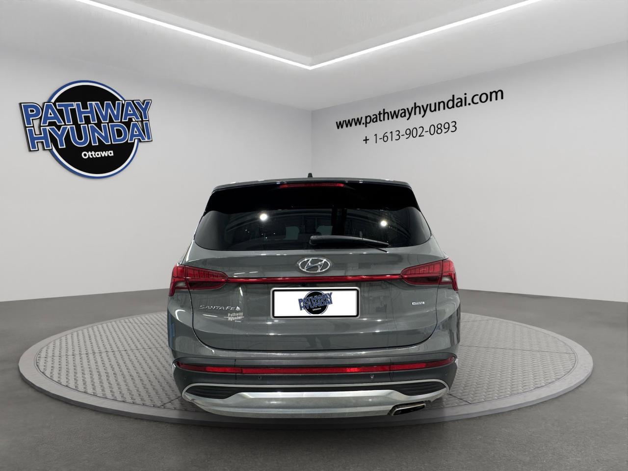 2022 Hyundai Santa Fe Preferred | Reverse Cam | Heated Seats Photo3