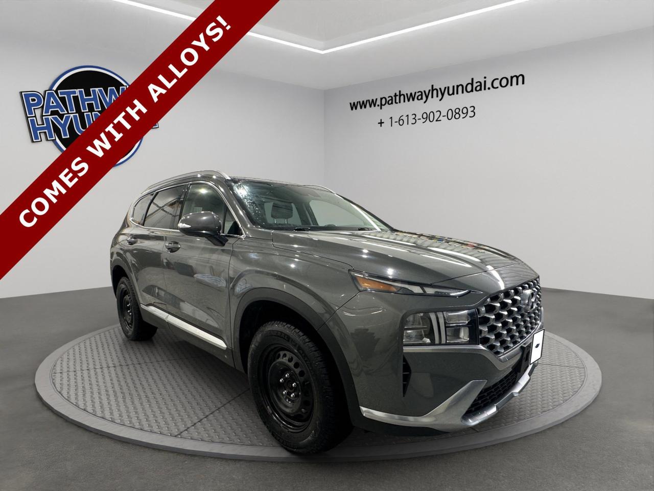 2022 Hyundai Santa Fe Preferred | Reverse Cam | Heated Seats Photo