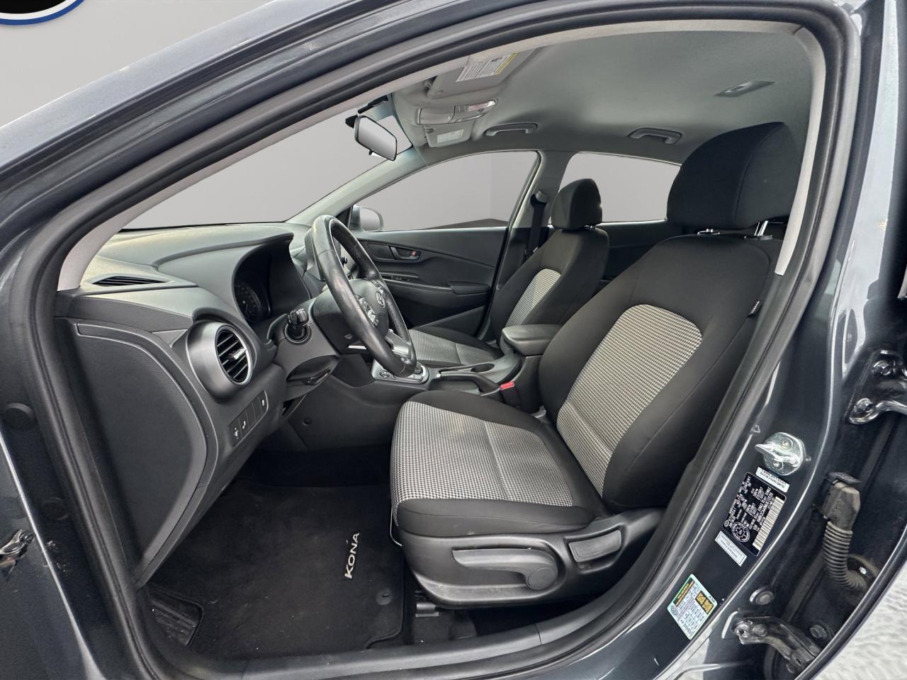 2021 Hyundai KONA Preferred | Reverse Cam | Heated Seats Photo