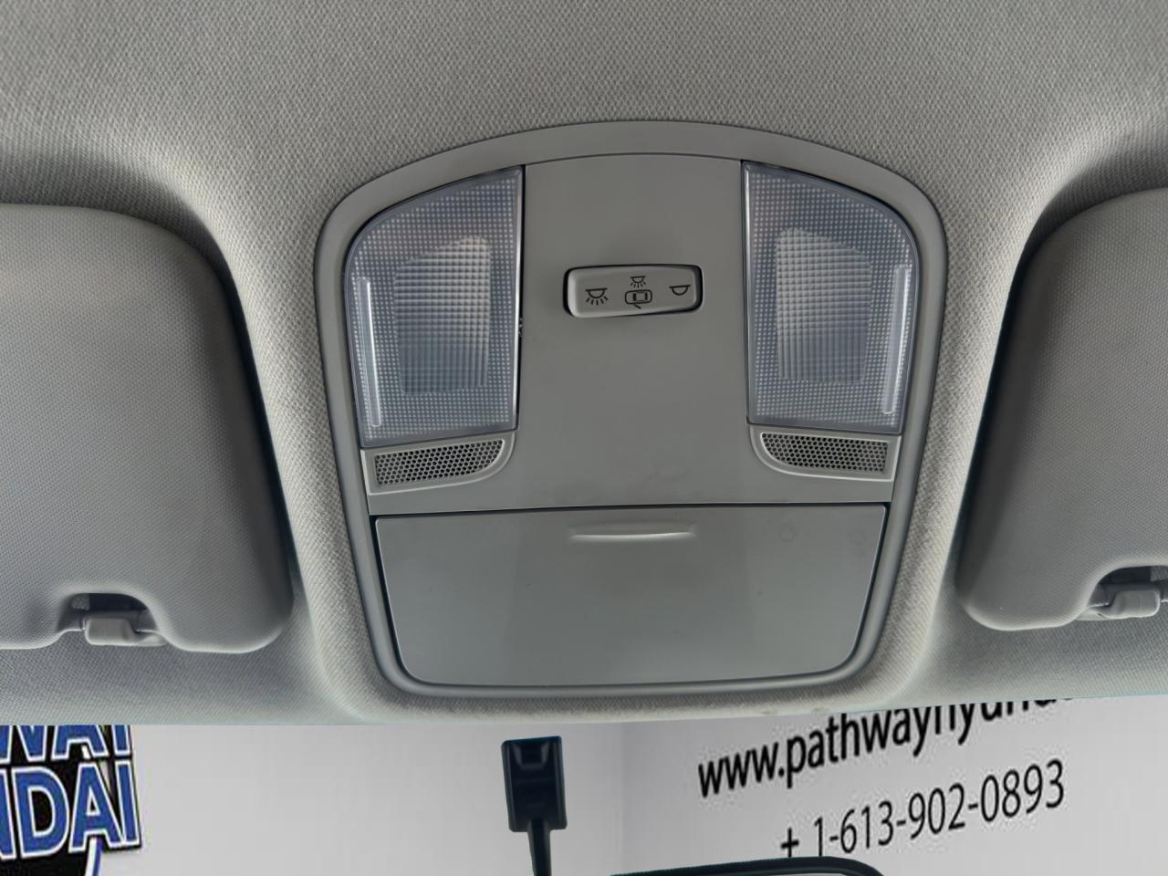 2021 Hyundai KONA Preferred | Reverse Cam | Heated Seats Photo
