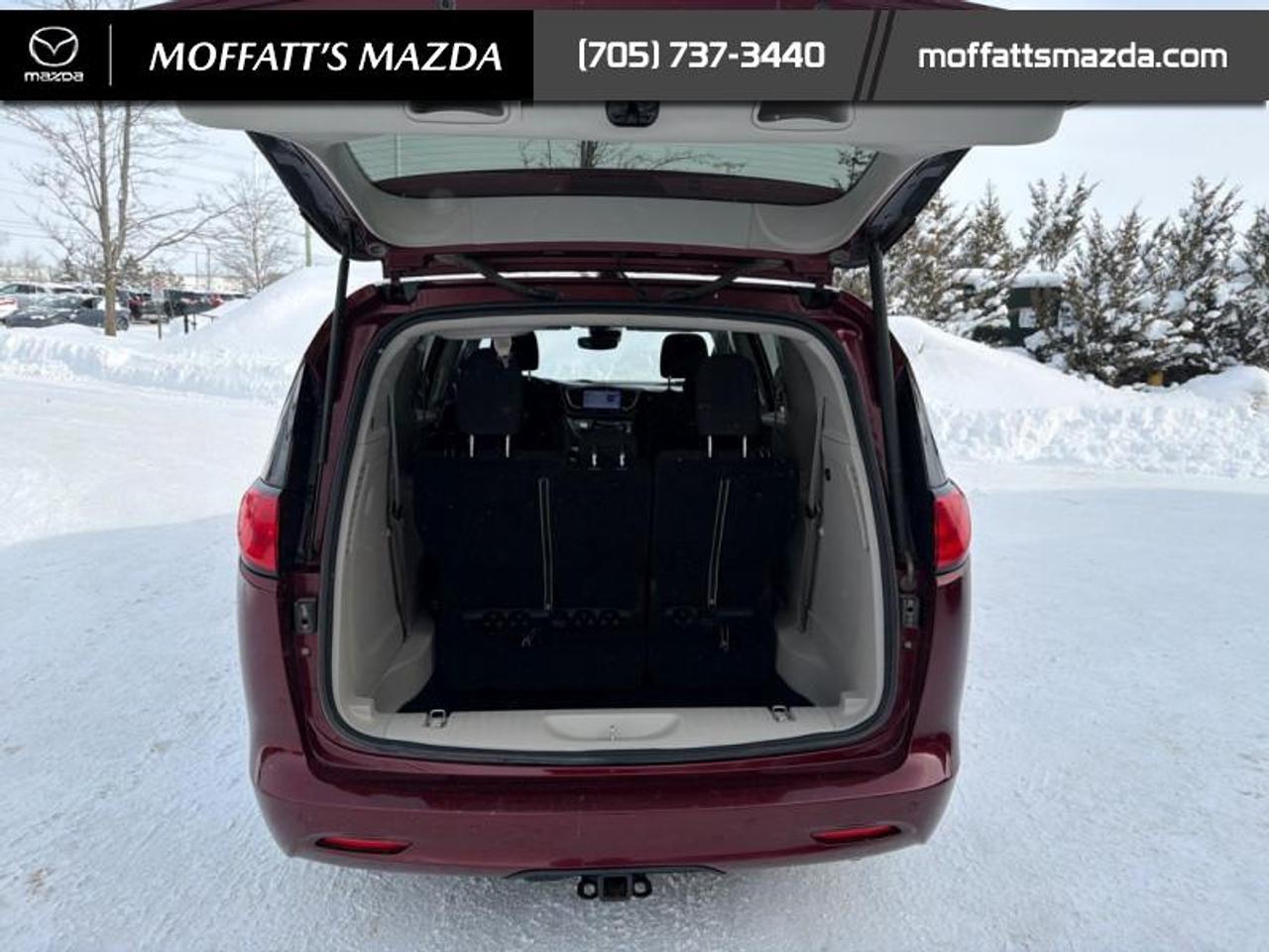 2022 Chrysler Grand Caravan SXT Photo