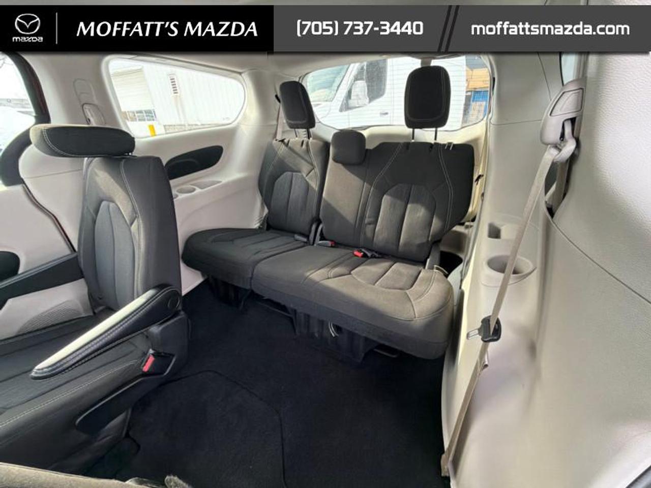 2022 Chrysler Grand Caravan SXT Photo