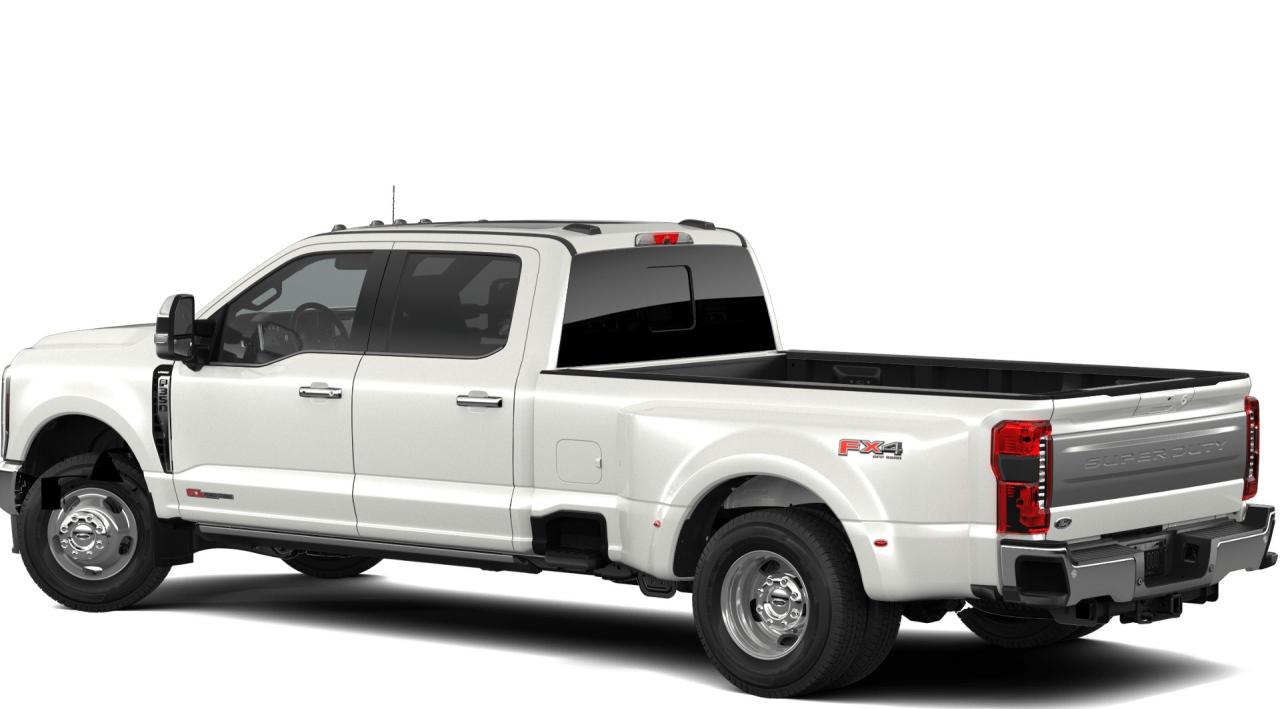 2026 Ford F-350 Super Duty DRW Lariat Photo