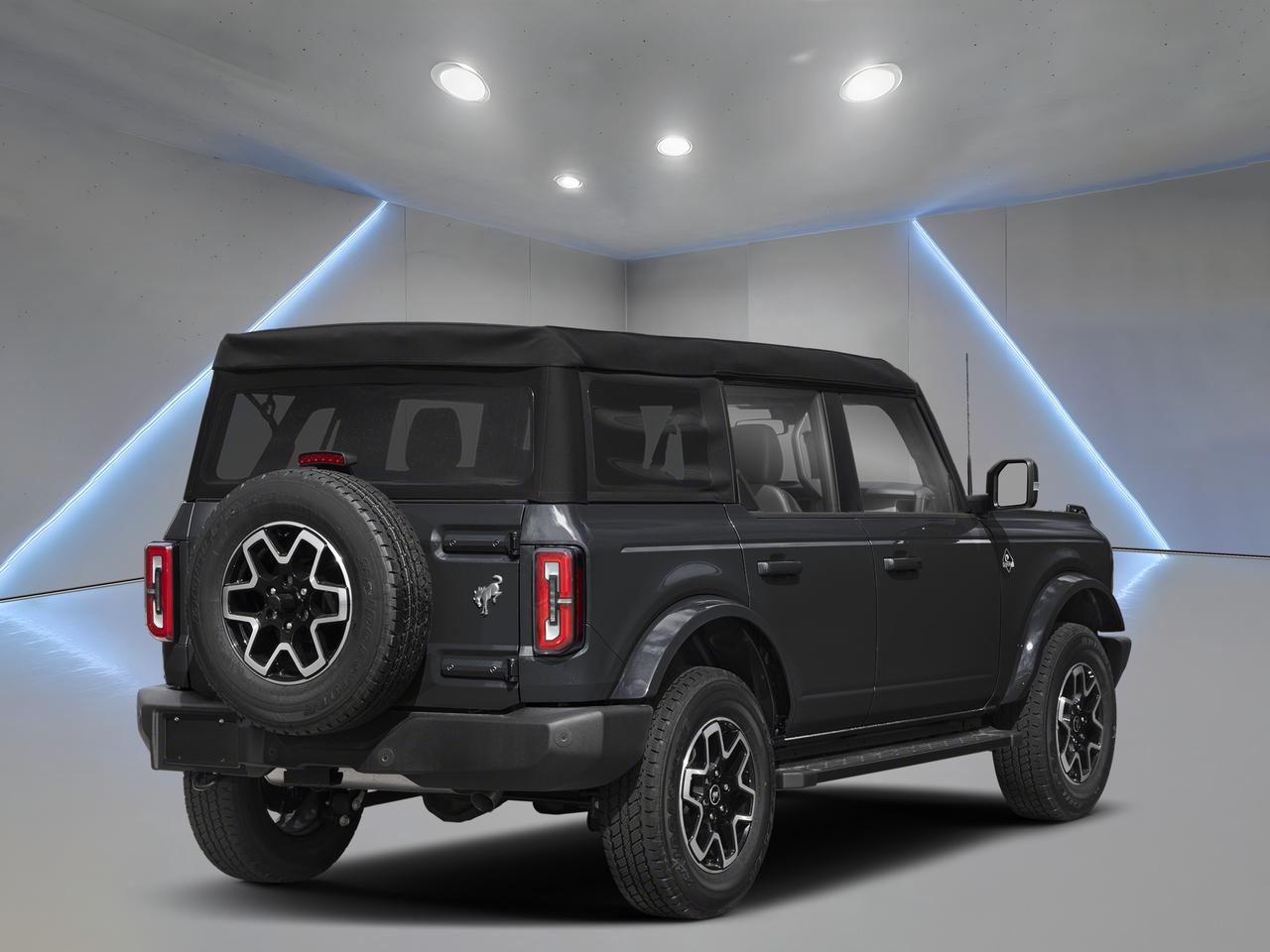 2026 Ford Bronco Outer Banks Photo