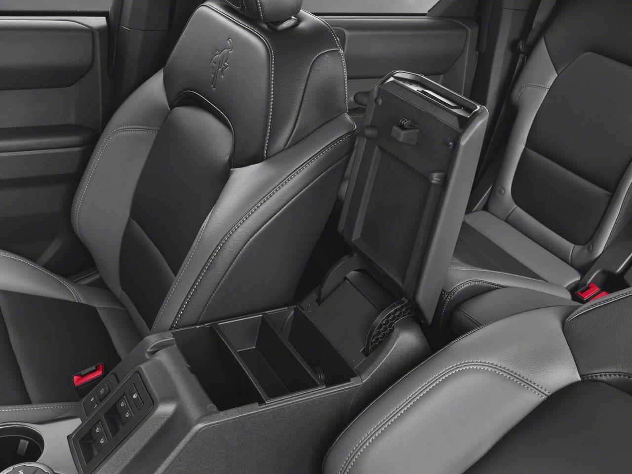 2026 Ford Bronco Outer Banks Photo