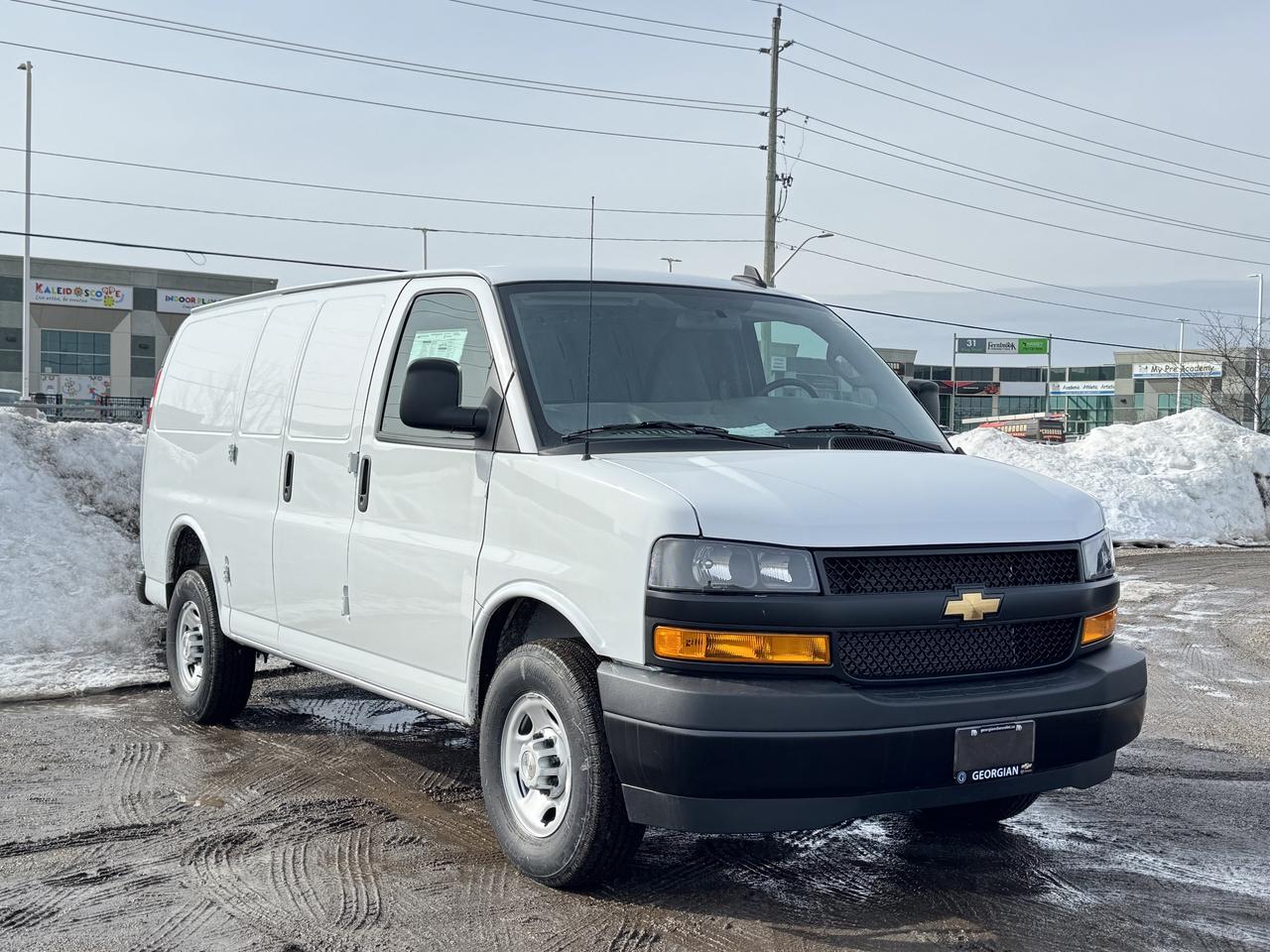 2025 Chevrolet Express Cargo Van  Photo