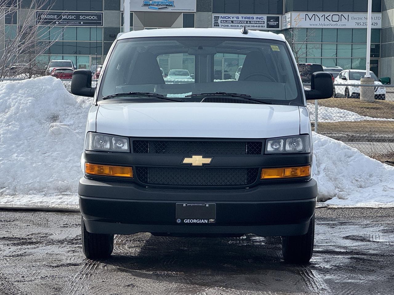 2025 Chevrolet Express Cargo Van  Photo