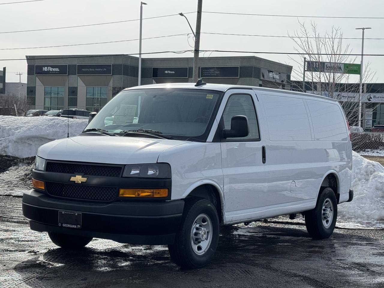2025 Chevrolet Express Cargo Van  Photo
