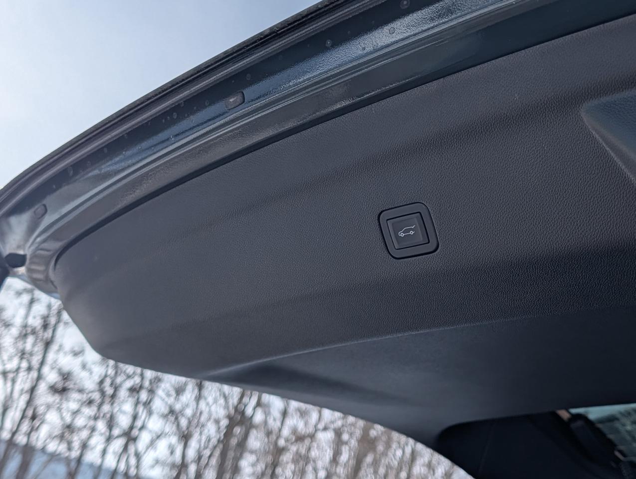 2026 Chevrolet Tahoe RST Photo