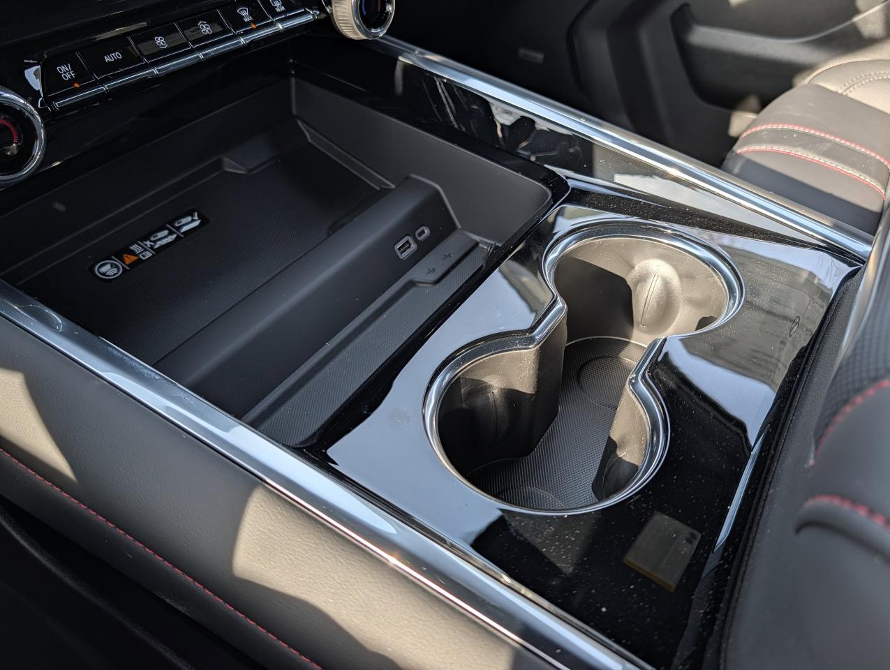 2026 Chevrolet Tahoe RST Photo