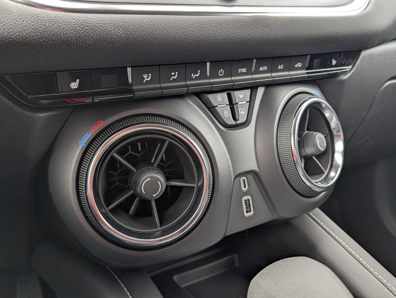 2026 Chevrolet Blazer LT Photo