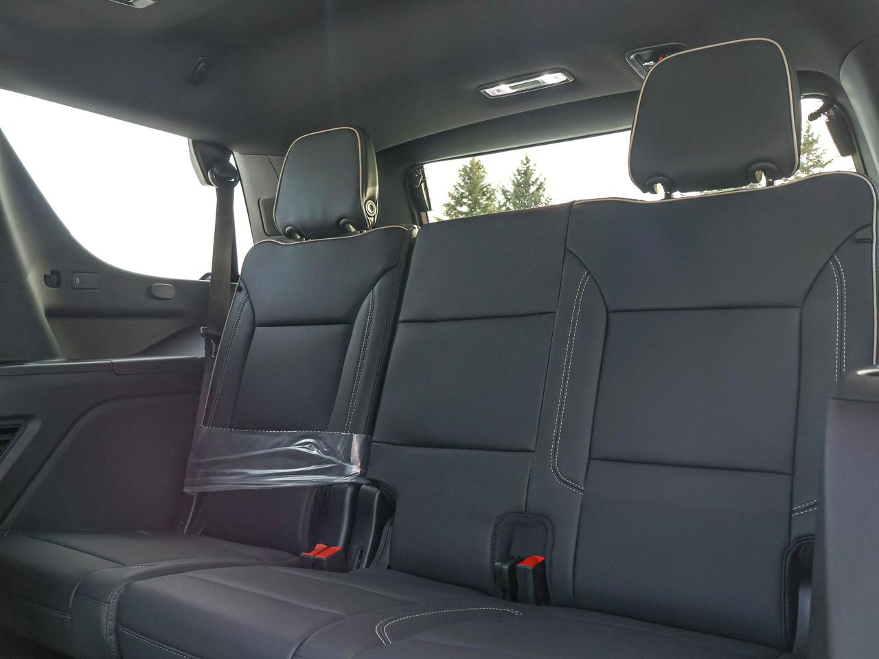 2026 Chevrolet Tahoe Premier Photo