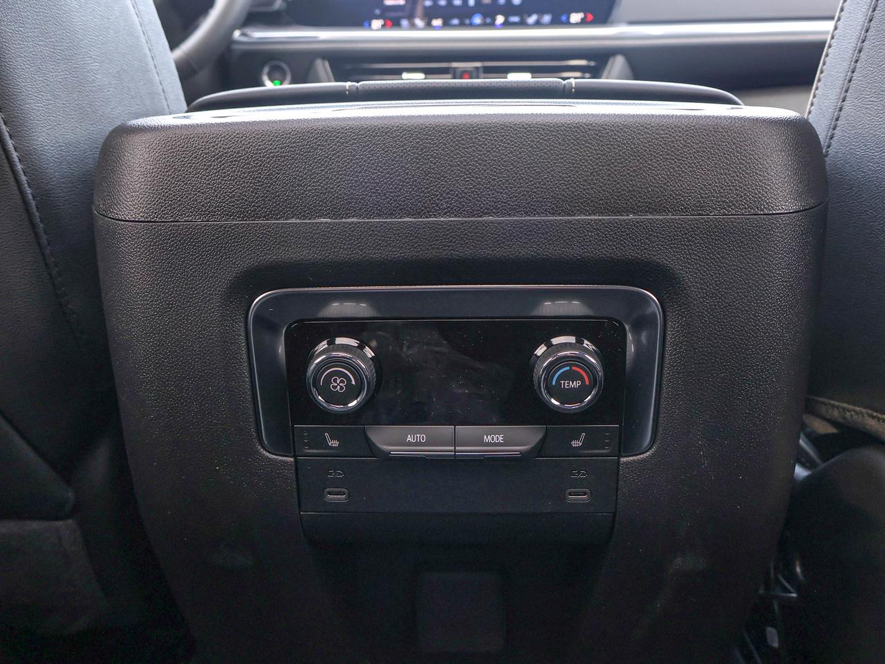 2026 Chevrolet Tahoe Premier Photo