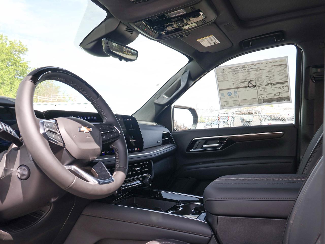 2026 Chevrolet Suburban High Country Photo