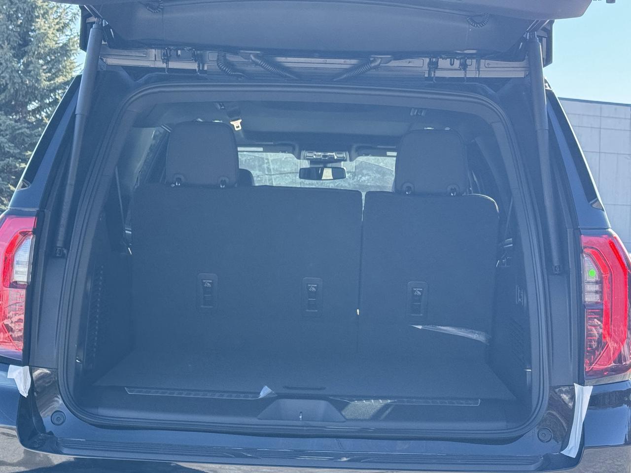 2026 GMC Yukon XL Denali Photo