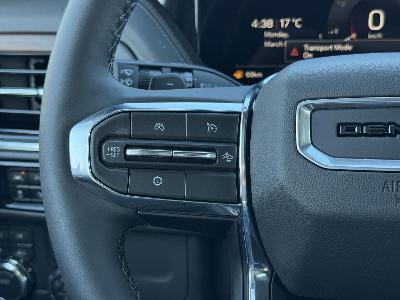 2026 GMC Yukon XL Denali Photo