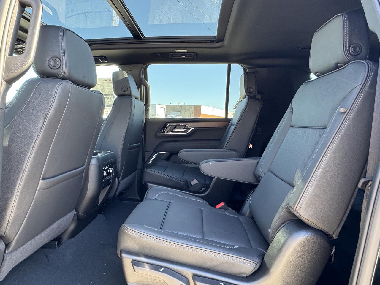 2026 GMC Yukon XL Denali Photo