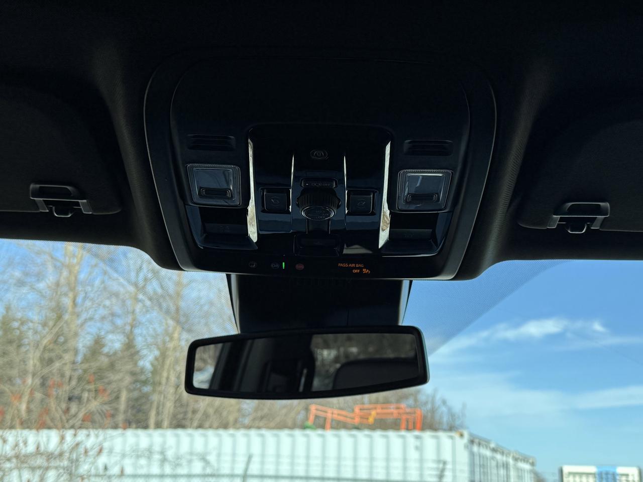 2026 GMC Yukon XL Denali Photo