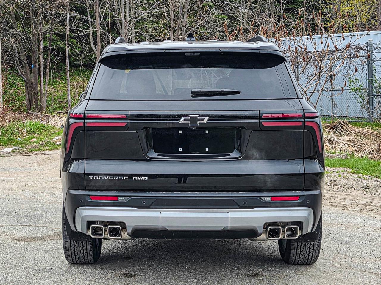 2026 Chevrolet Traverse LT Photo